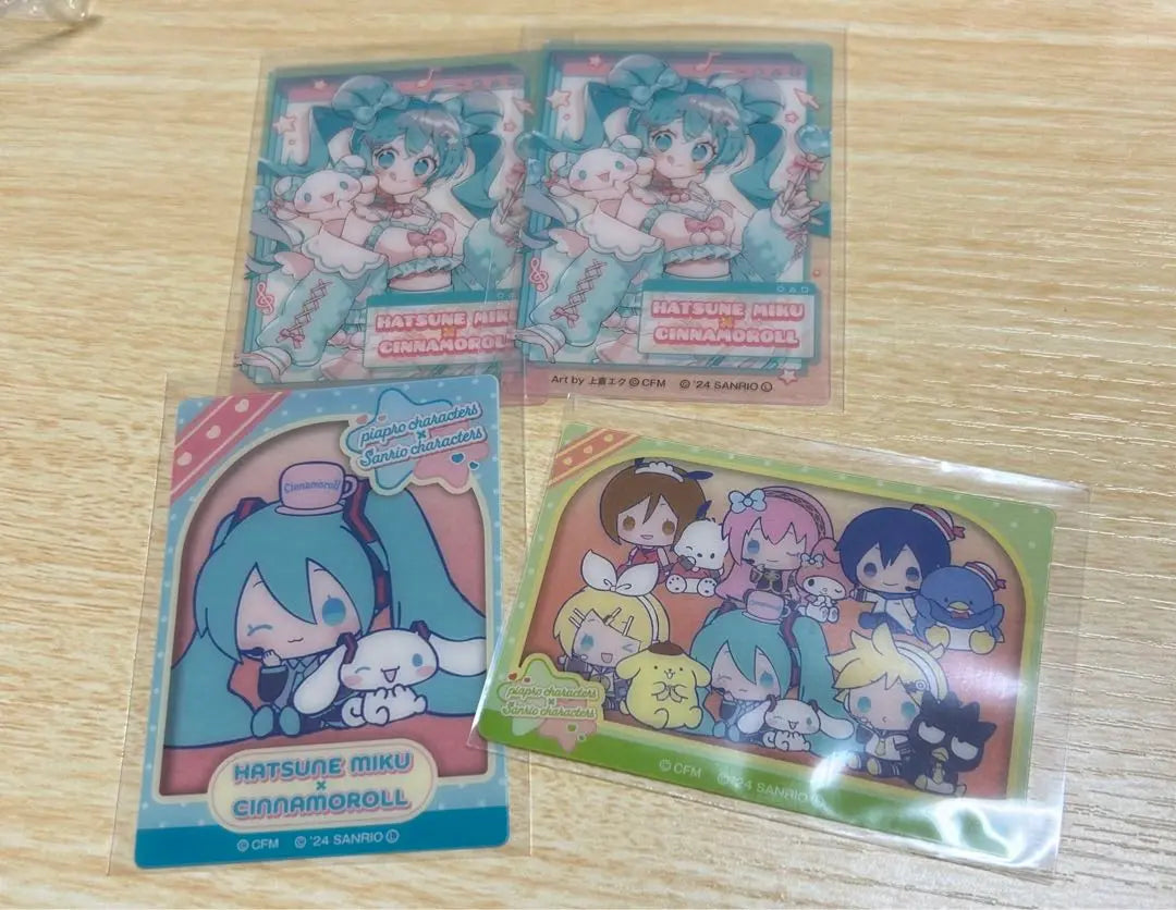 Tarjeta transparente de Sanrio de la familia Hatsune Miku Mart