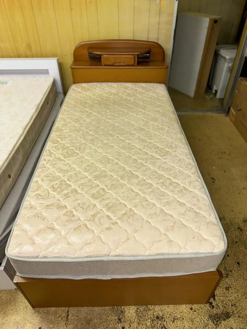 (3076W2)* Single bed mattress included, drawer included