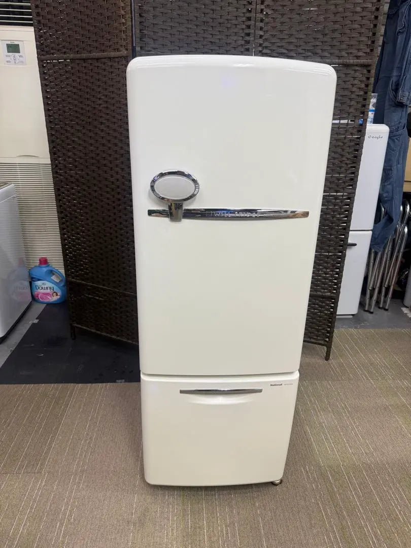 [Trabajos de lavado y desinfección] Electrodomésticos Retro Refrigerador Congelado NACIONAL NR-B16RA-W | 【洗浄消毒作業済】レトロ家電 Nacional 冷凍冷蔵庫NR-B16RA-W