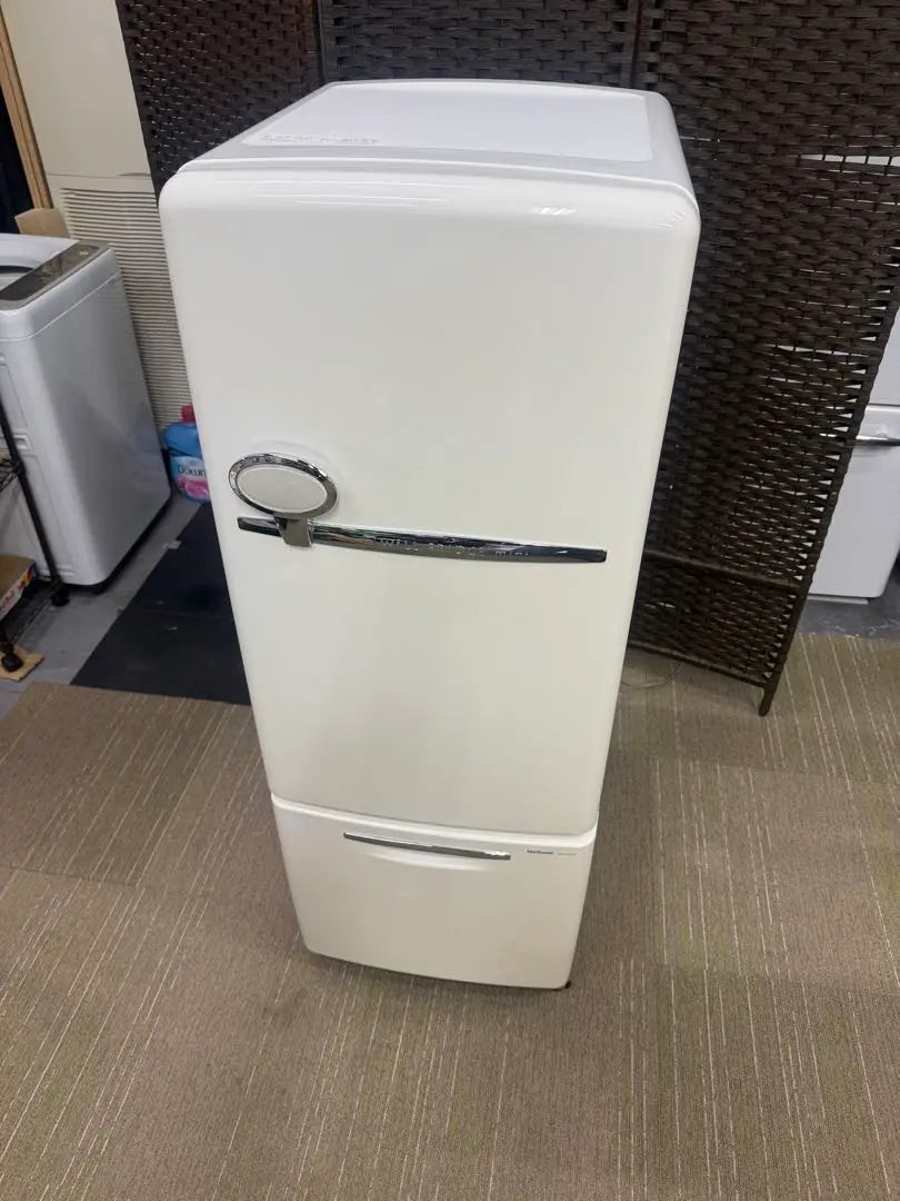 [Trabajos de lavado y desinfección] Electrodomésticos Retro Refrigerador Congelado NACIONAL NR-B16RA-W | 【洗浄消毒作業済】レトロ家電 Nacional 冷凍冷蔵庫NR-B16RA-W