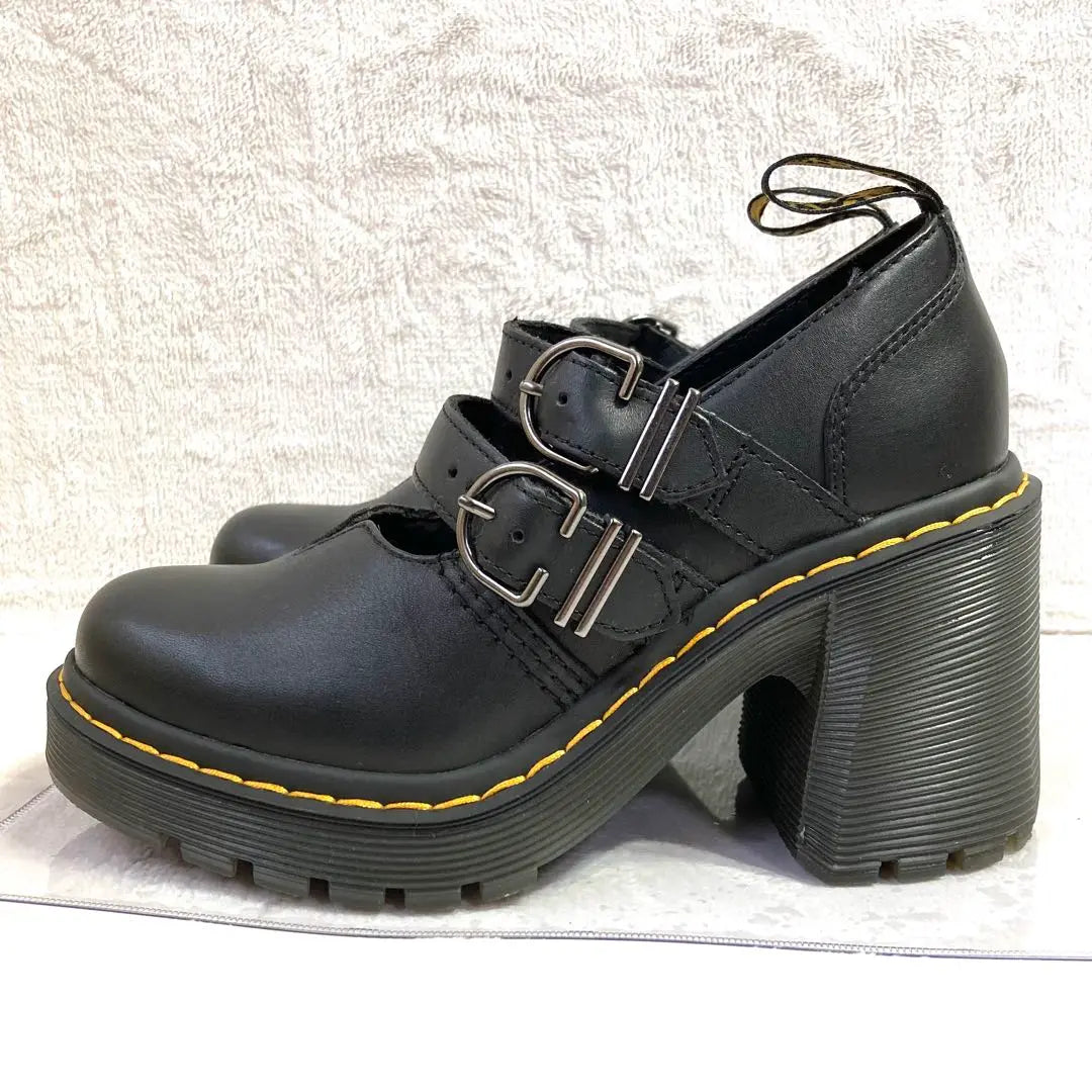 ✨Extremely beautiful✨ Dr. Martens EVIEE Mary Jane 23