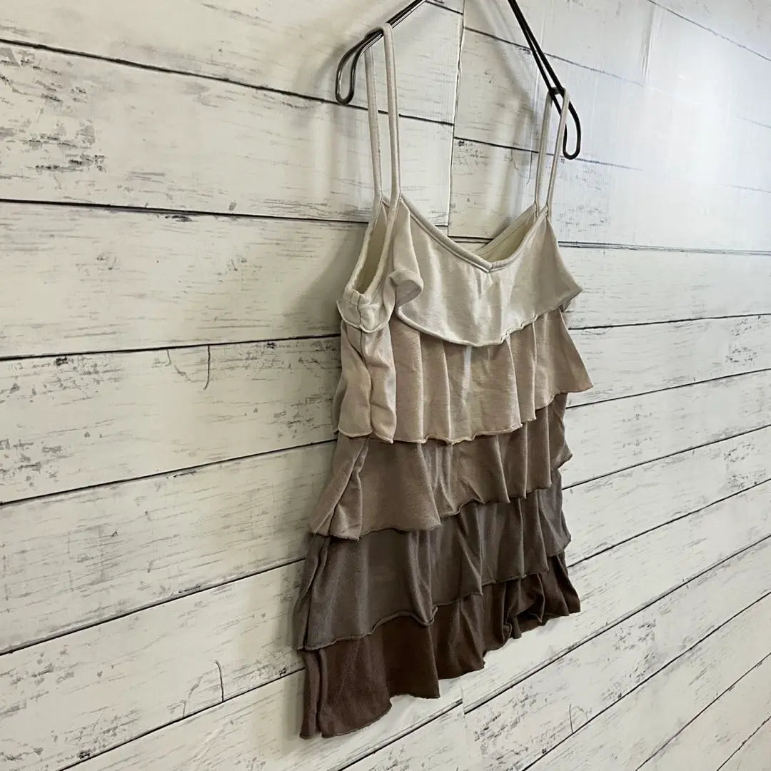 m.j✨Camisole [L] Gradient Driart Frill Ivory