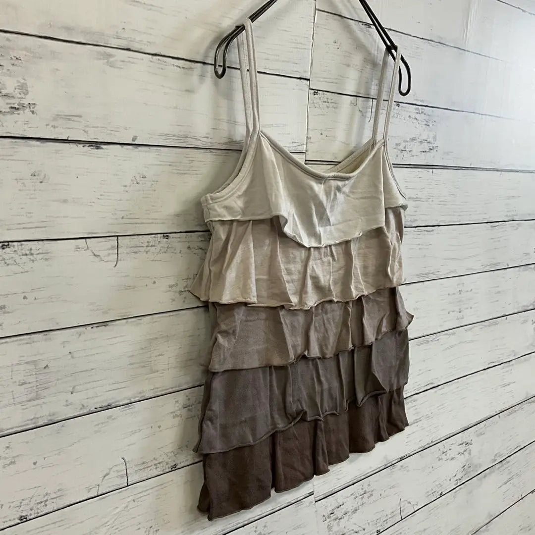 m.j✨Camisole [L] Gradient Driart Frill Ivory