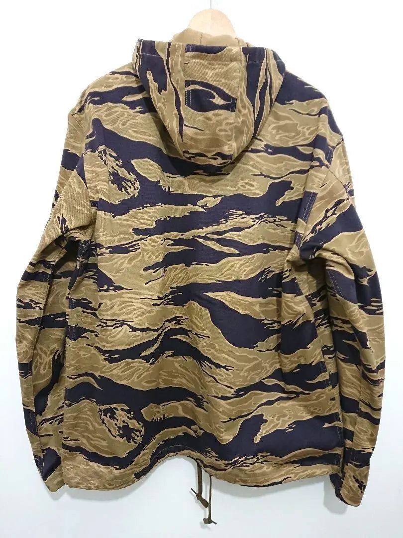 PARKA CAMUFLAJE TIGRE ADVISOR (XL)