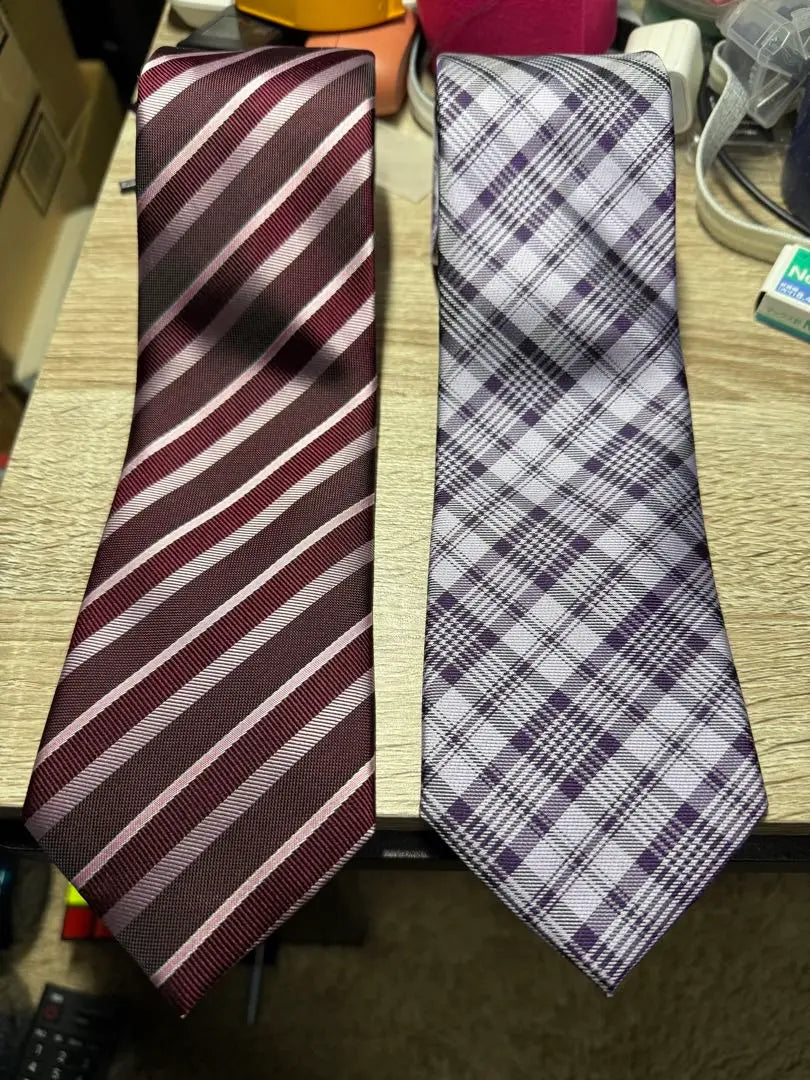 ⭐️Used⭐️Set of 2 tie ⑥