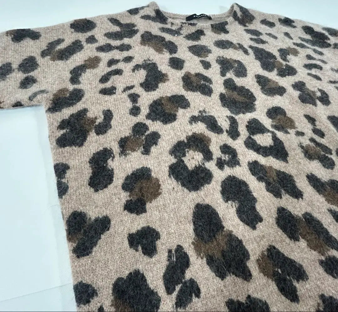 Tomorrowland McAfee Kaneko Aya Collaboration Leopard Short-sleeved knit Leopard print