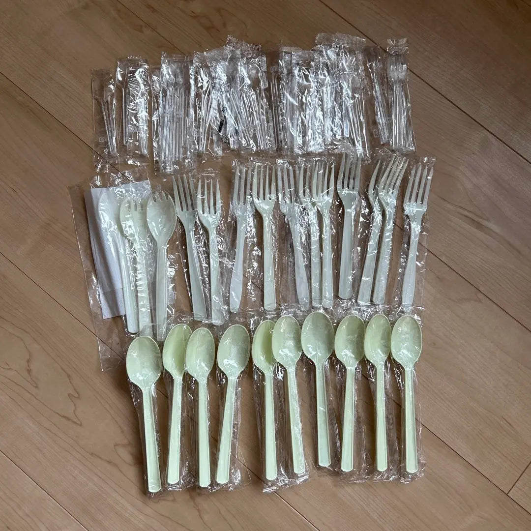 Disposable spoon forks in bulk sale