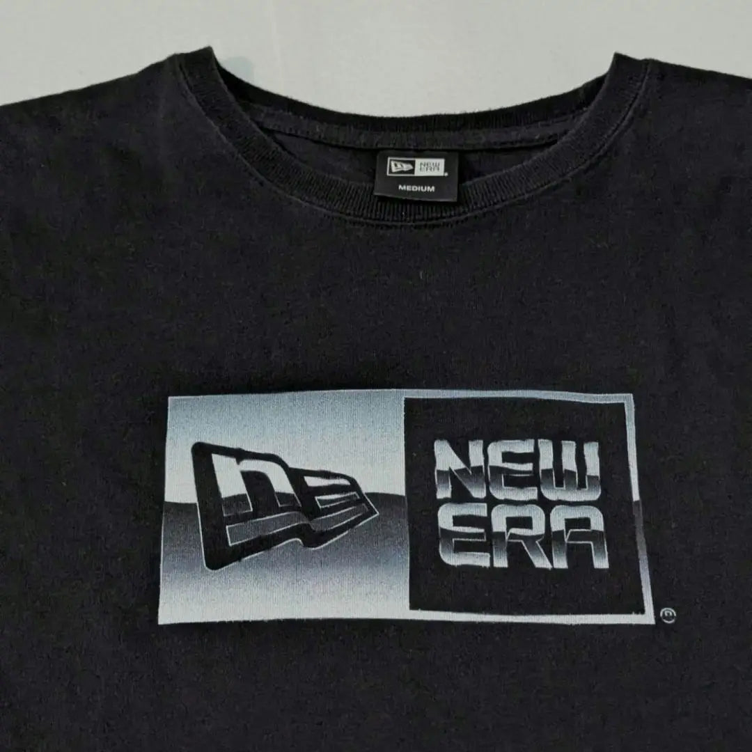 NEW ERA Black T -shirt M