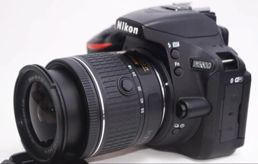 ✨ Superb condition✨ ❤ Nikon❤ ✨D5600✨☆Touch operation & Bluetooth installed☆