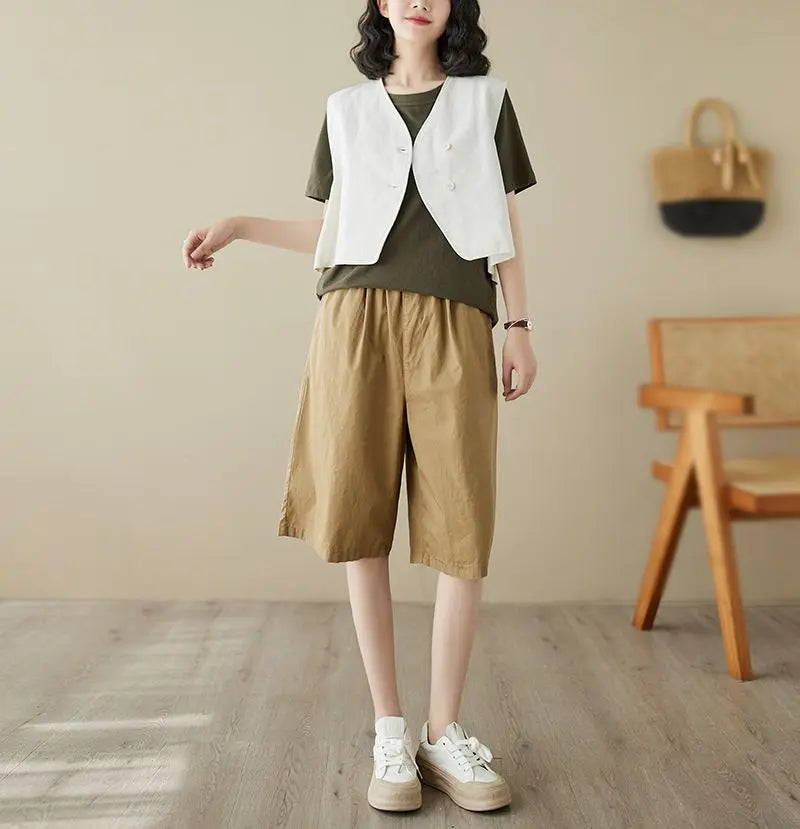 Highly stylish plain vest vest top simple button V-shaped collar