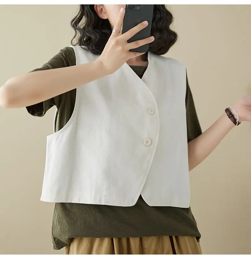 Highly stylish plain vest vest top simple button V-shaped collar