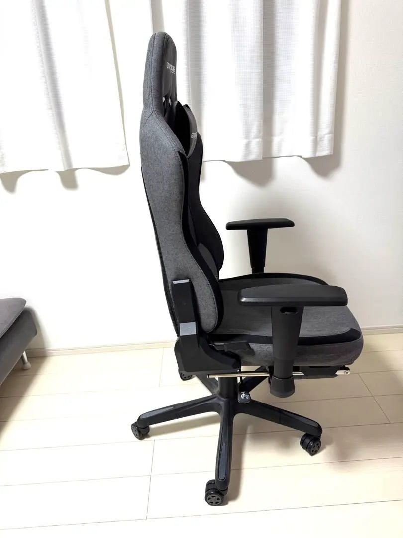 Silla para juegos GTRACING de tela gris