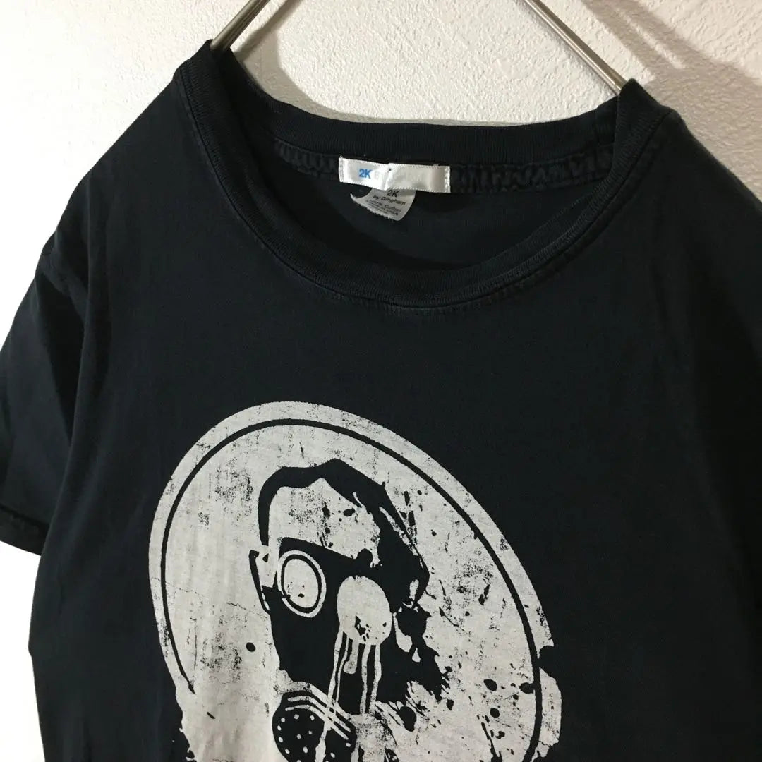 [Used clothing for unique style] Short sleeve print T-shirt, gas mask, impact, surreal T, black S