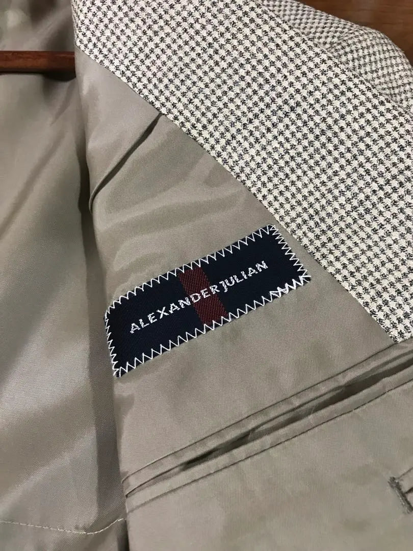 [ALEXANDER JULIAN] Beige Tailored Jacket 3 Button