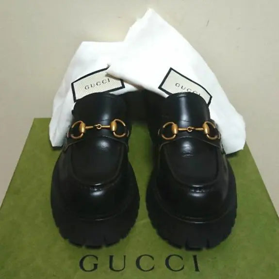 Good condition GUCCI Horsebit Loafers Lug Sole Bee Black 36