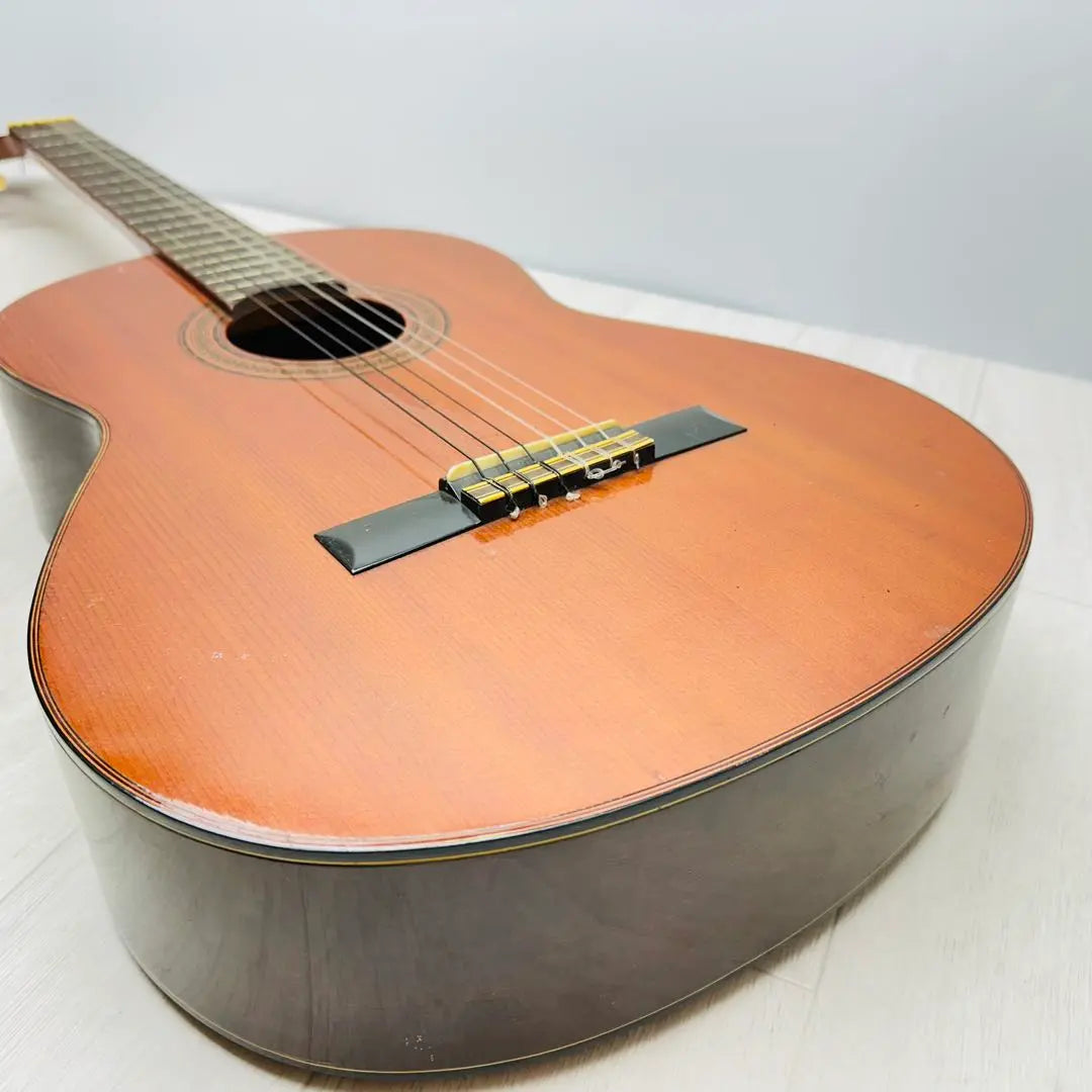 Guitarra acústica Yamaha G-70D