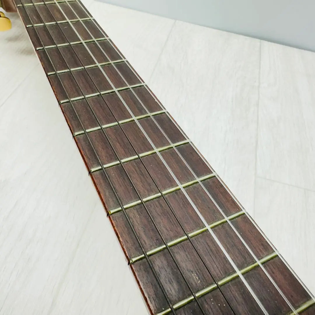 Guitarra acústica Yamaha G-70D