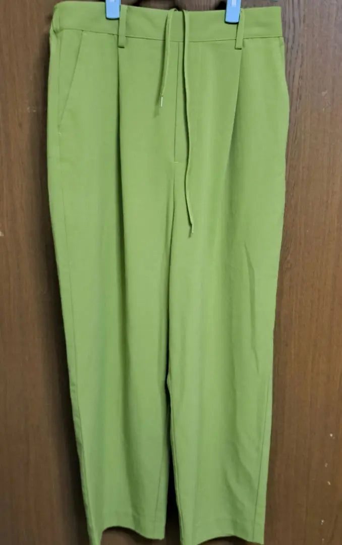 niko and... Wide pants, elastic waist, size M