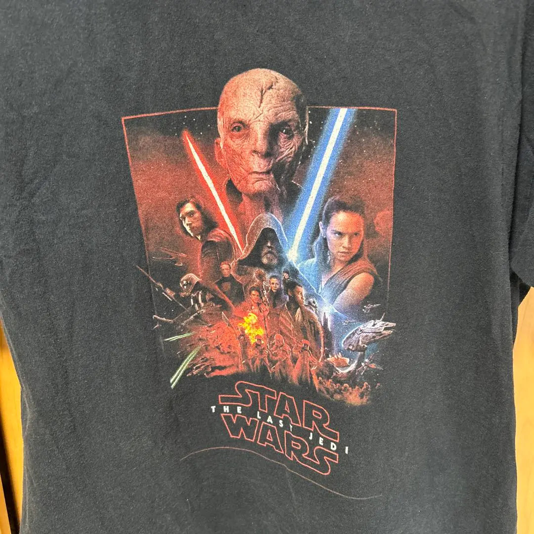 GILDAN STAR WARS THE LAST JEDI T-shirt