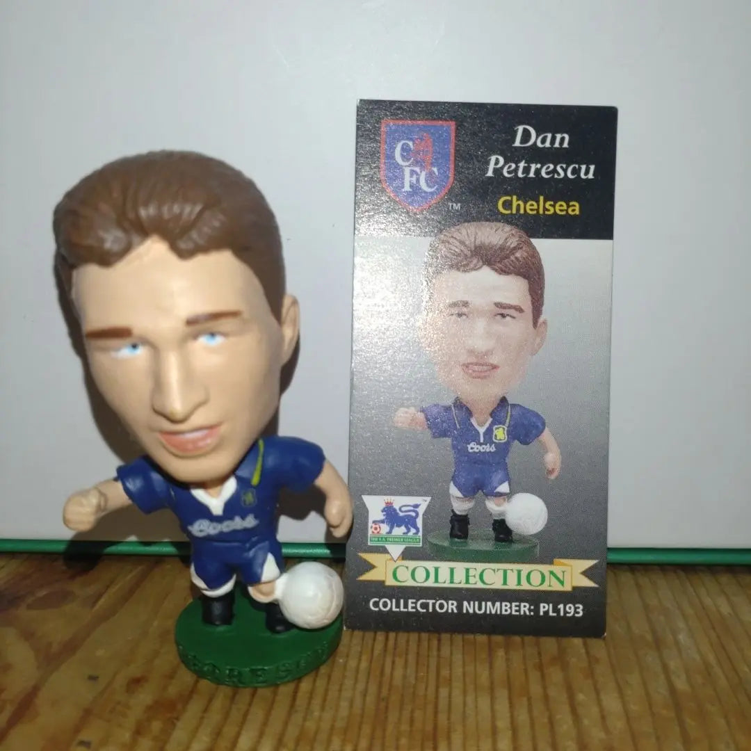 [Valioso] Figura de fútbol Dan Petresk Chelsea Corinsian