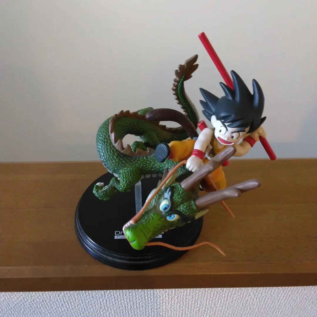 Dragon Ball Fantastic Arts Son Goku & Shinryu Figure DAIMA