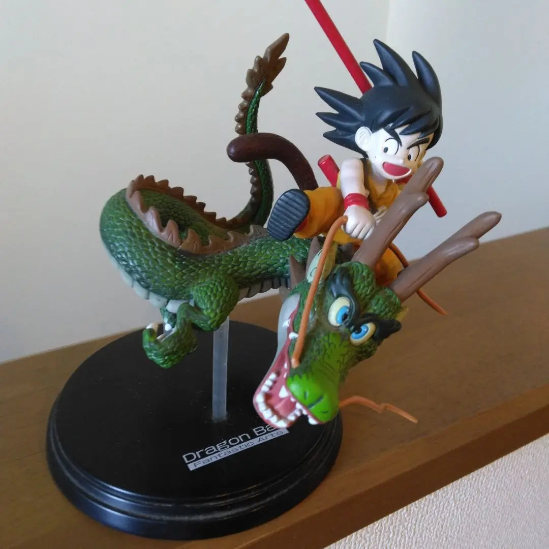 Figura DAIMA de Son Goku y Shinryu de Dragon Ball Fantastic Arts