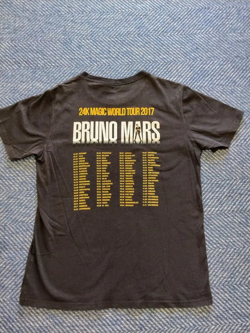 Bruno Mars 24k Magic Tour T-shirt M