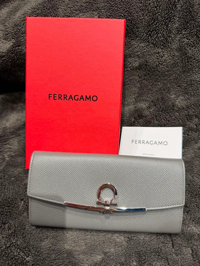 [New] Ferragamo Gray Leather Long Wallet