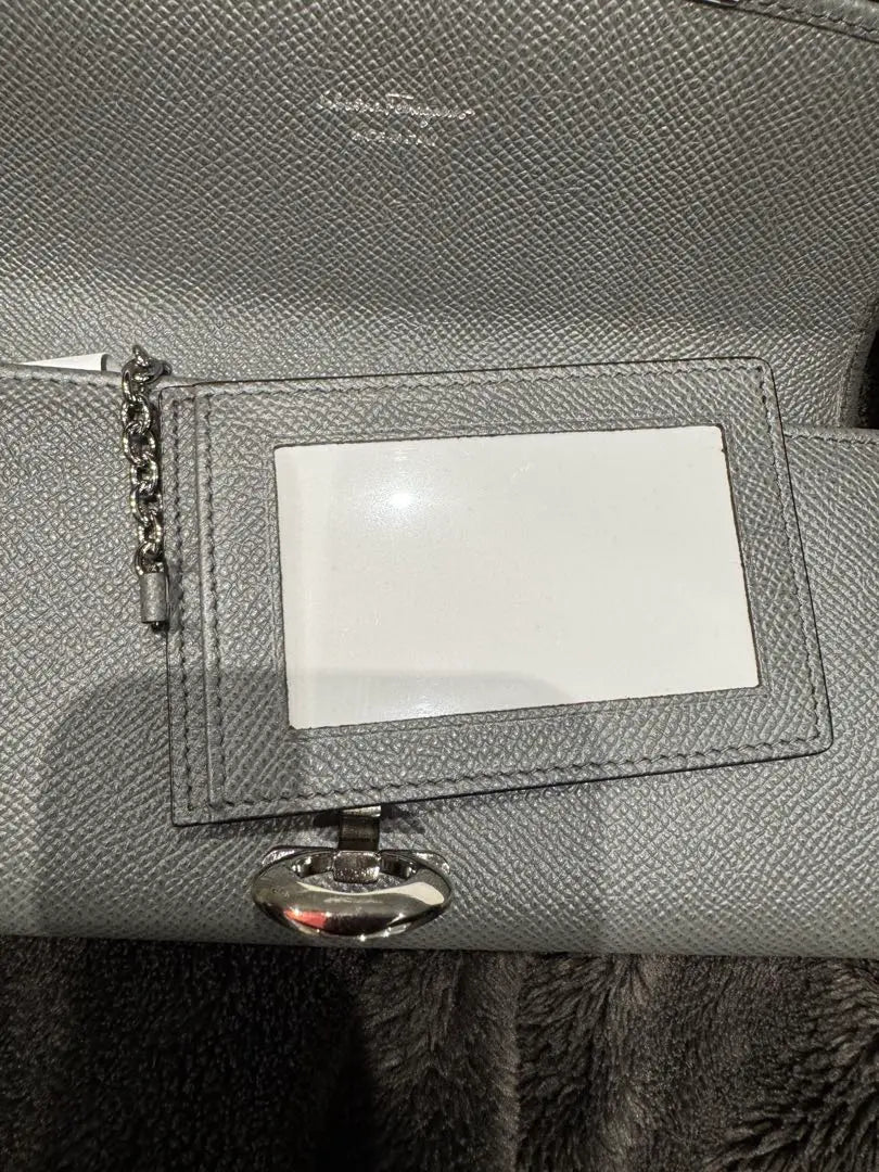 [New] Ferragamo Gray Leather Long Wallet