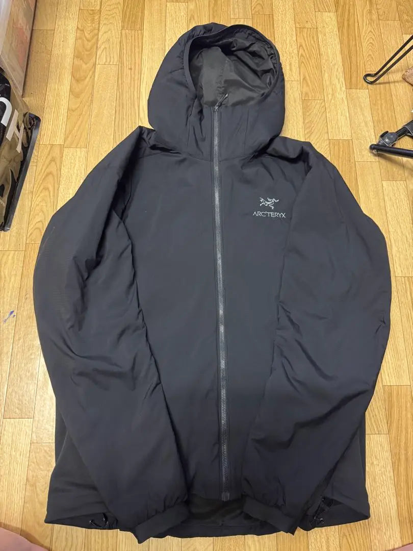 ARC'TERYX Atom Hoodie L Black