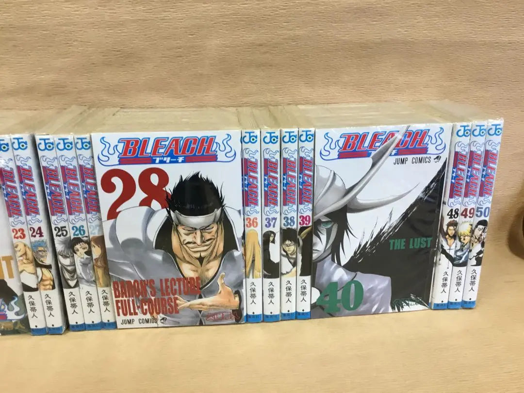 (Envío gratuito desde Kagoshima) BLEACH Juego de libros horizontales individuales Volúmenes 1 al 50