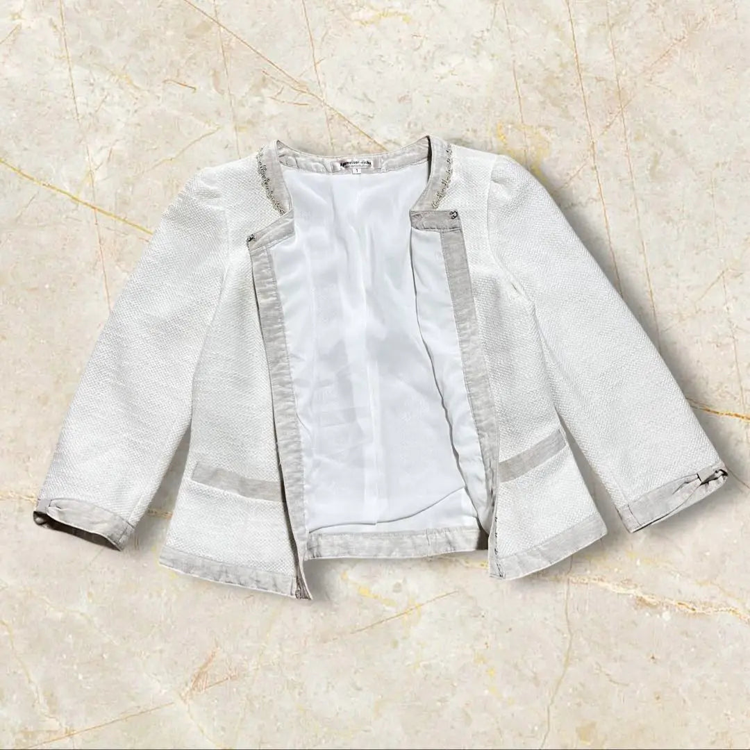 Appuiser Riche Chaqueta sin color Cinta blanca en los puños de la chaqueta | アプワイザーリッシェ ノーカラージャケット ホワイト系 ジャケット 袖口リボン風