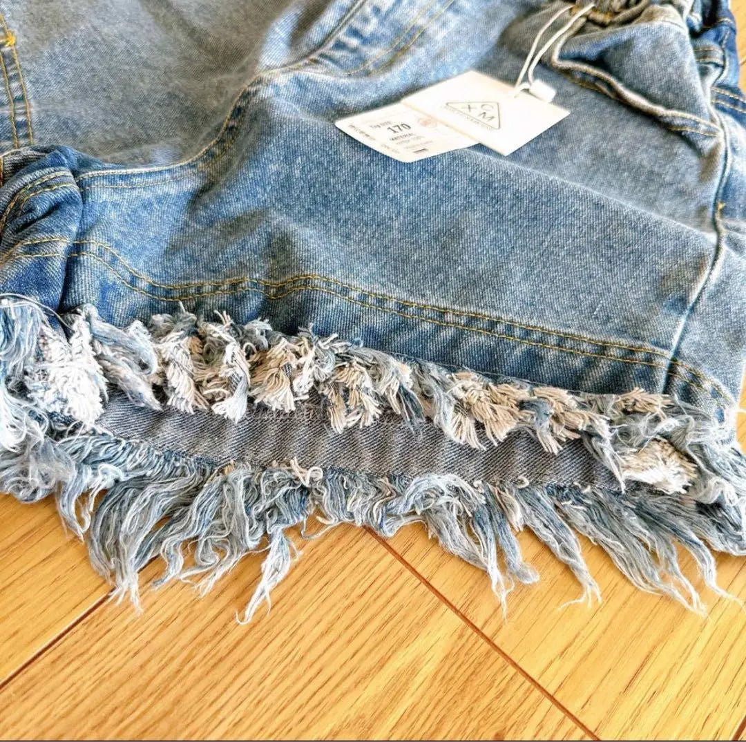 ❤️New and unused❤️Kids denim pants shorts 170