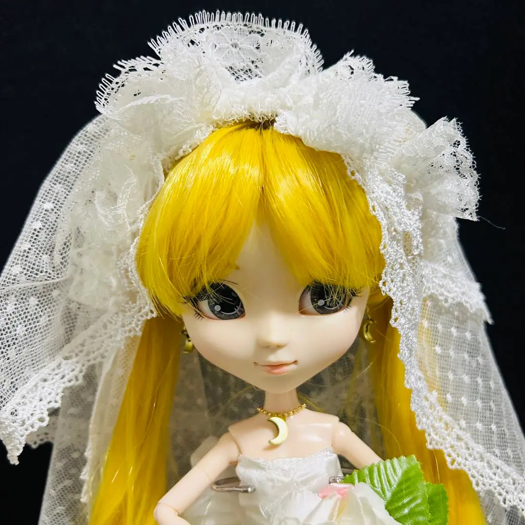 Pullip Tsukino Rabbit Wedding Version Regular Edition Sailor Moon