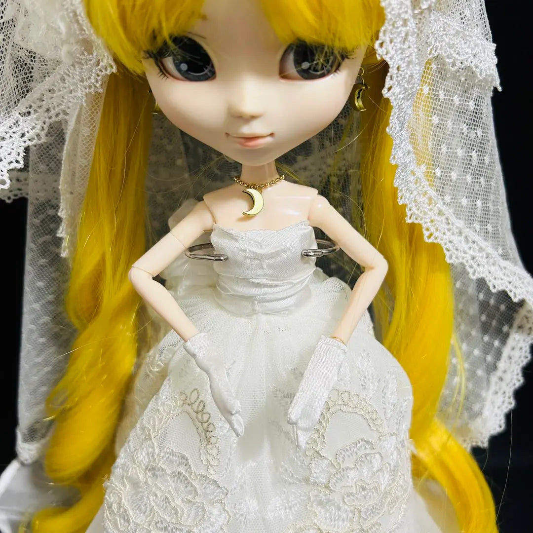 Pullip Tsukino Rabbit Wedding Version Regular Edition Sailor Moon