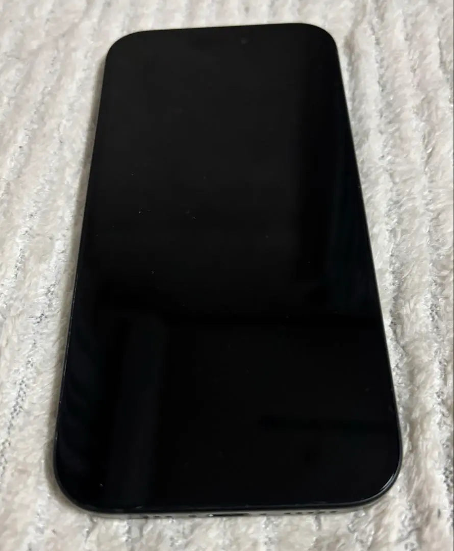 Apple iPhone 15 128GB Midnight Main unit Maximum capacity 98%