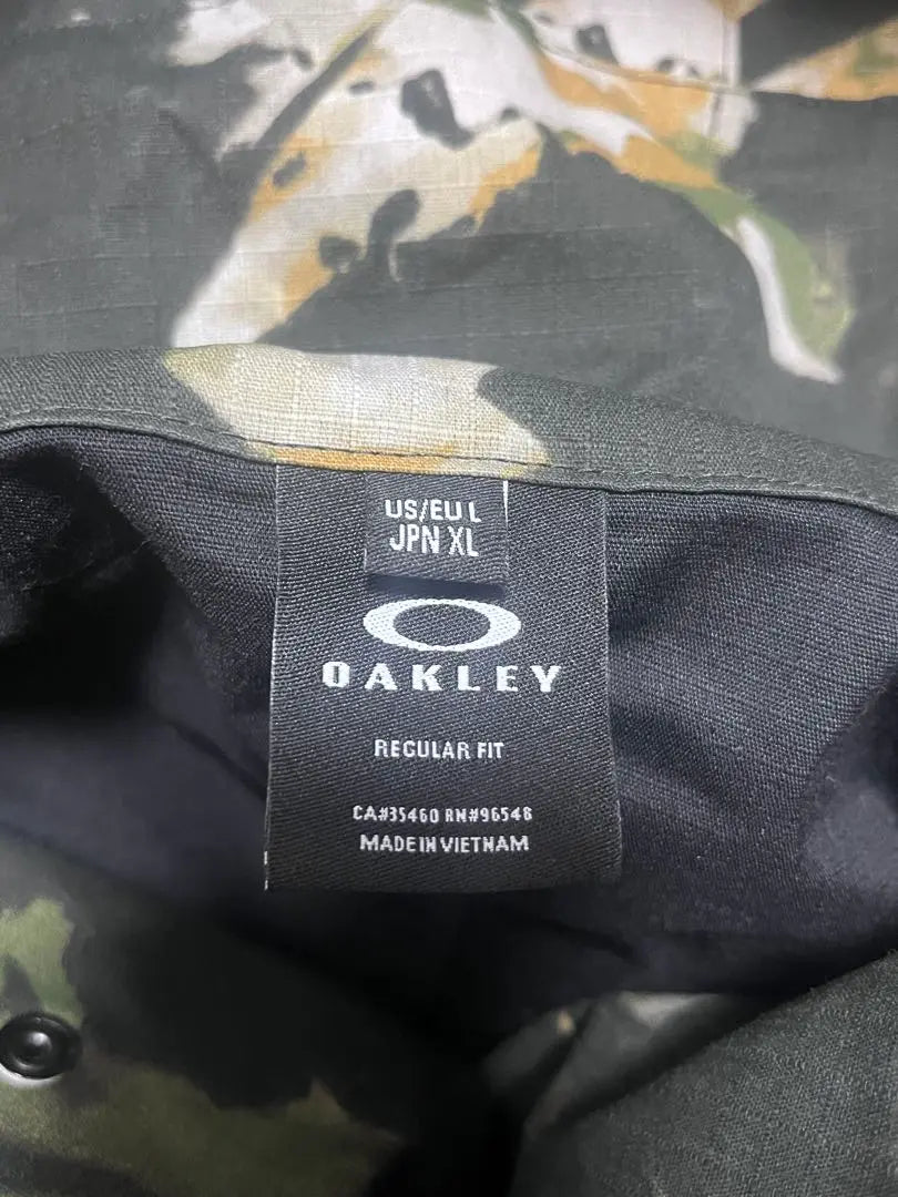 [OAKLEY] Oakley Jumper XL