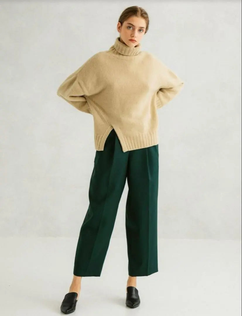 UNITED TOKYO Cashmere Wool Turtleneck