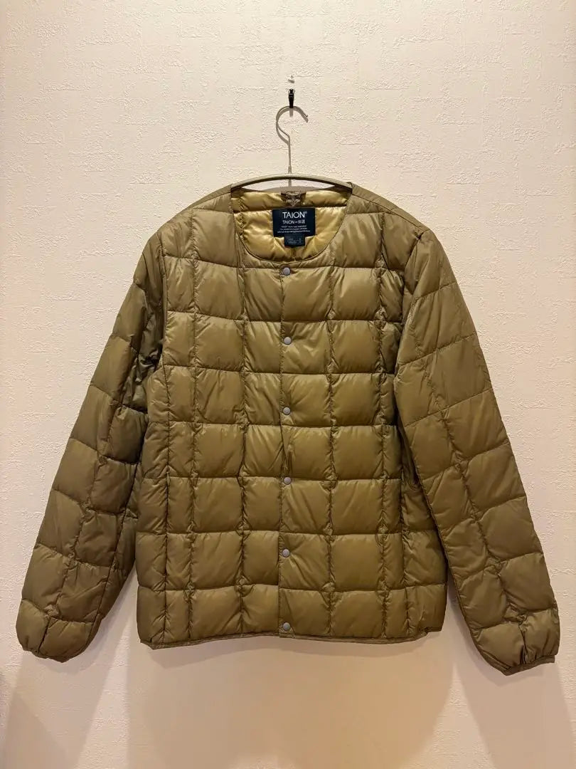 ⭐︎Unused⭐︎TAION Down Jacket Size M Olive Green Comes with Bag | ⭐︎未使用⭐︎TAION ダウンジャケット Mサイズ オリーブグリーン　袋付き