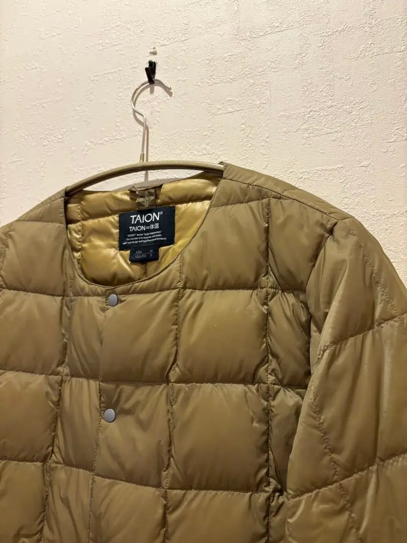 ⭐︎Unused⭐︎TAION Down Jacket Size M Olive Green Comes with Bag | ⭐︎未使用⭐︎TAION ダウンジャケット Mサイズ オリーブグリーン　袋付き