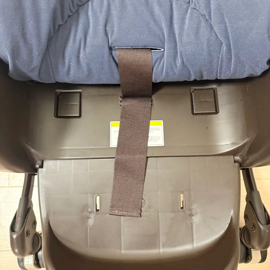 <combi> Baby products manual baby rack baby chair