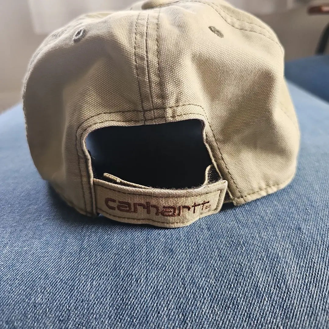 Carhartt beige cap