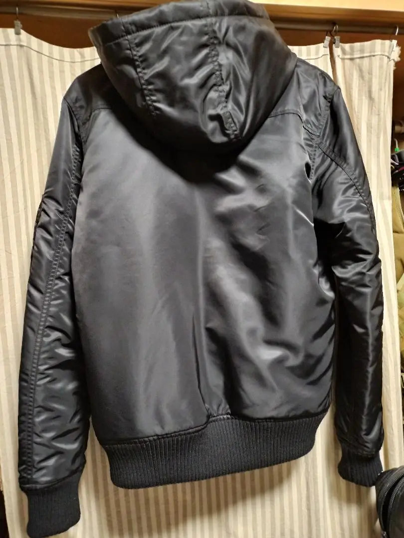 Chaqueta MA1 de Alpha Industries