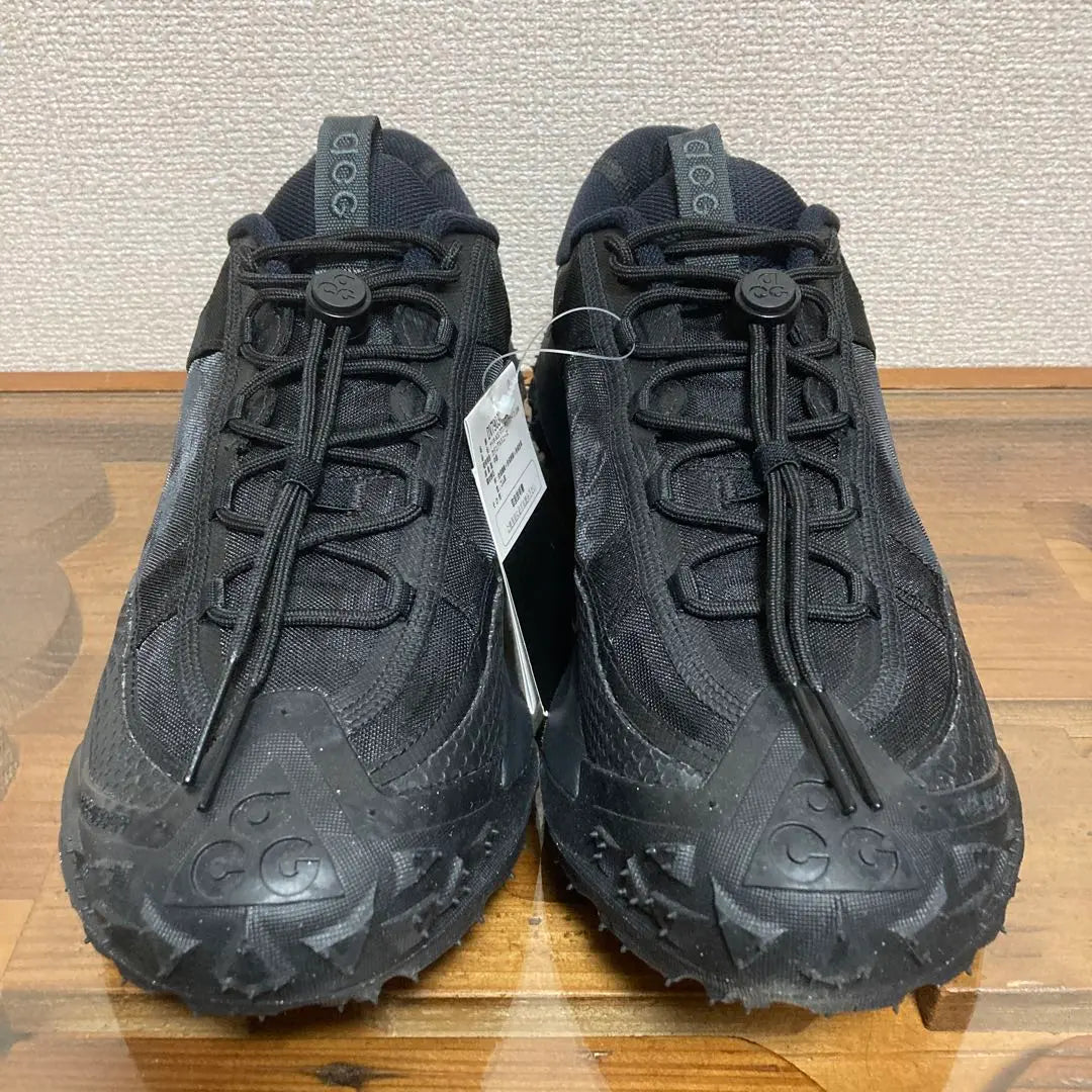 Not used Nike ACG Mountain Fly 2 Low Black 30