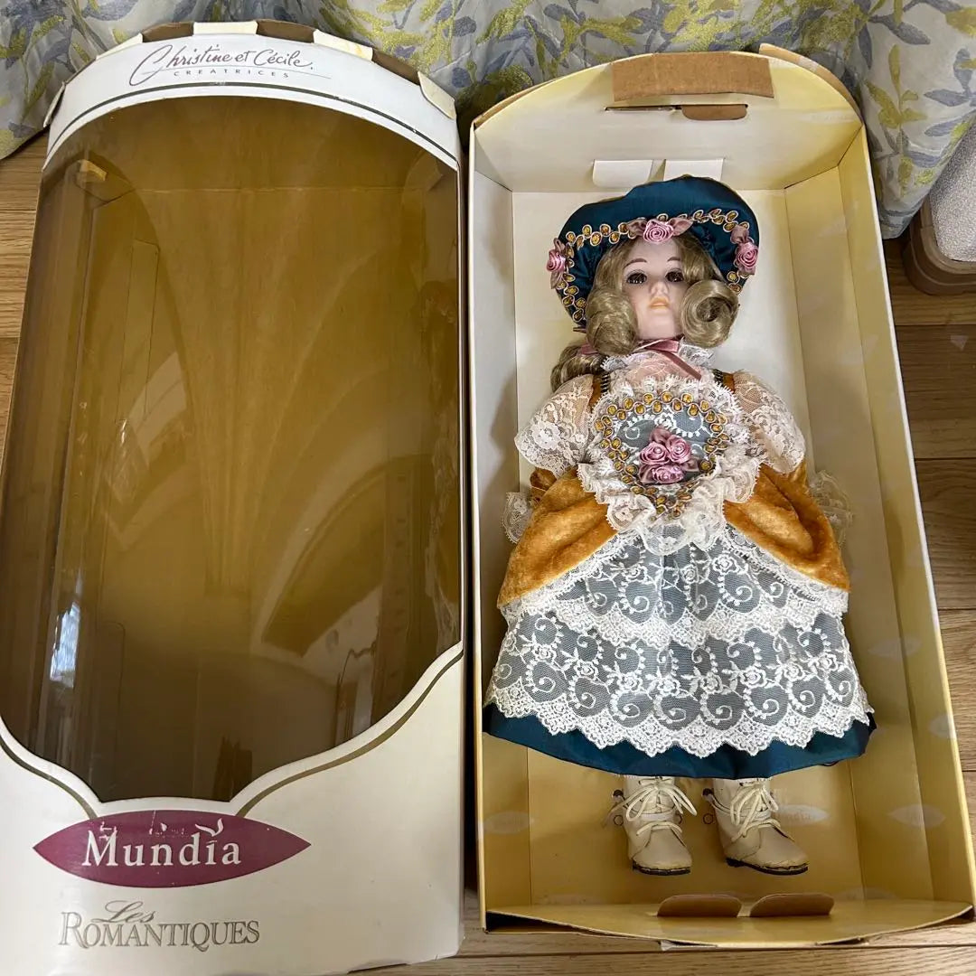 Mundia Bisque Doll French Doll