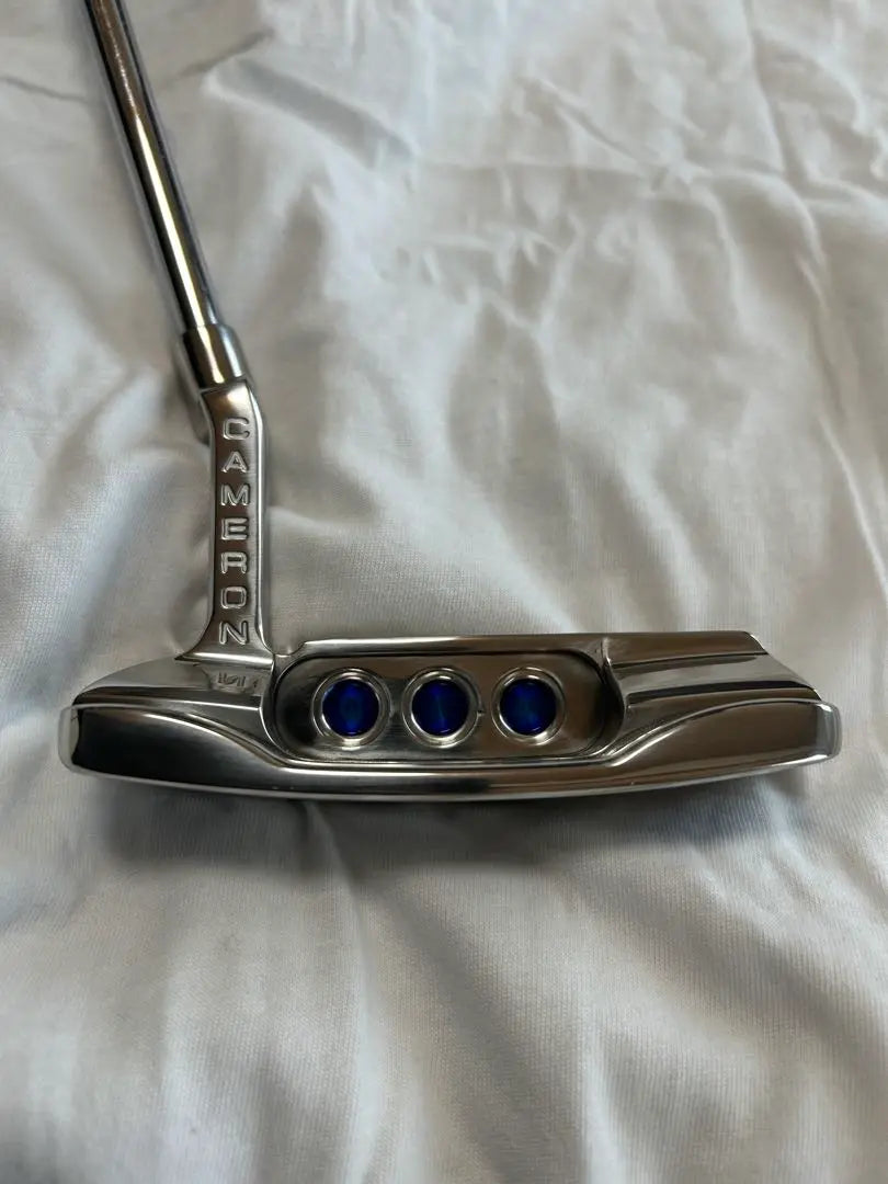 Scotty Cameron Select Newport 34 pulgadas para diestros