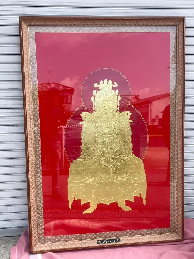 Pintura gigante de Inagaki Hakudo Kannon con hoja de oro dorada y una altura aproximada de 169 cc