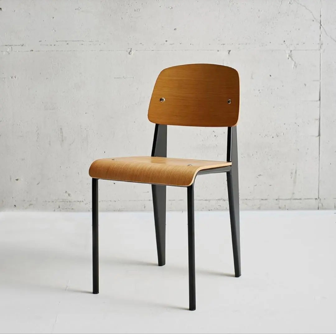 Nuevo conjunto clásico de 2 sillas STANDARD CHAIR de Jean Prouve reimpresión