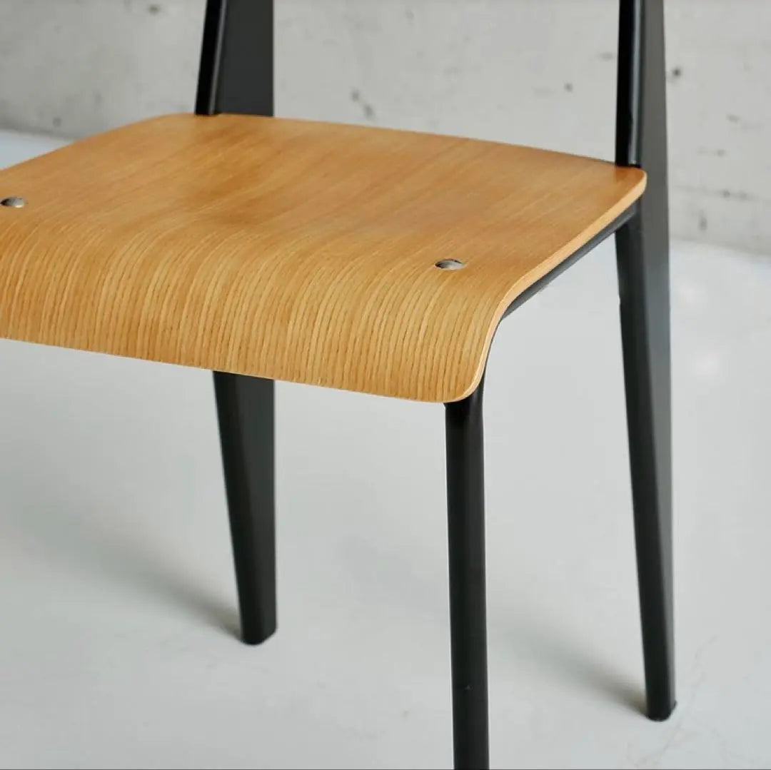 Nuevo conjunto clásico de 2 sillas STANDARD CHAIR de Jean Prouve reimpresión