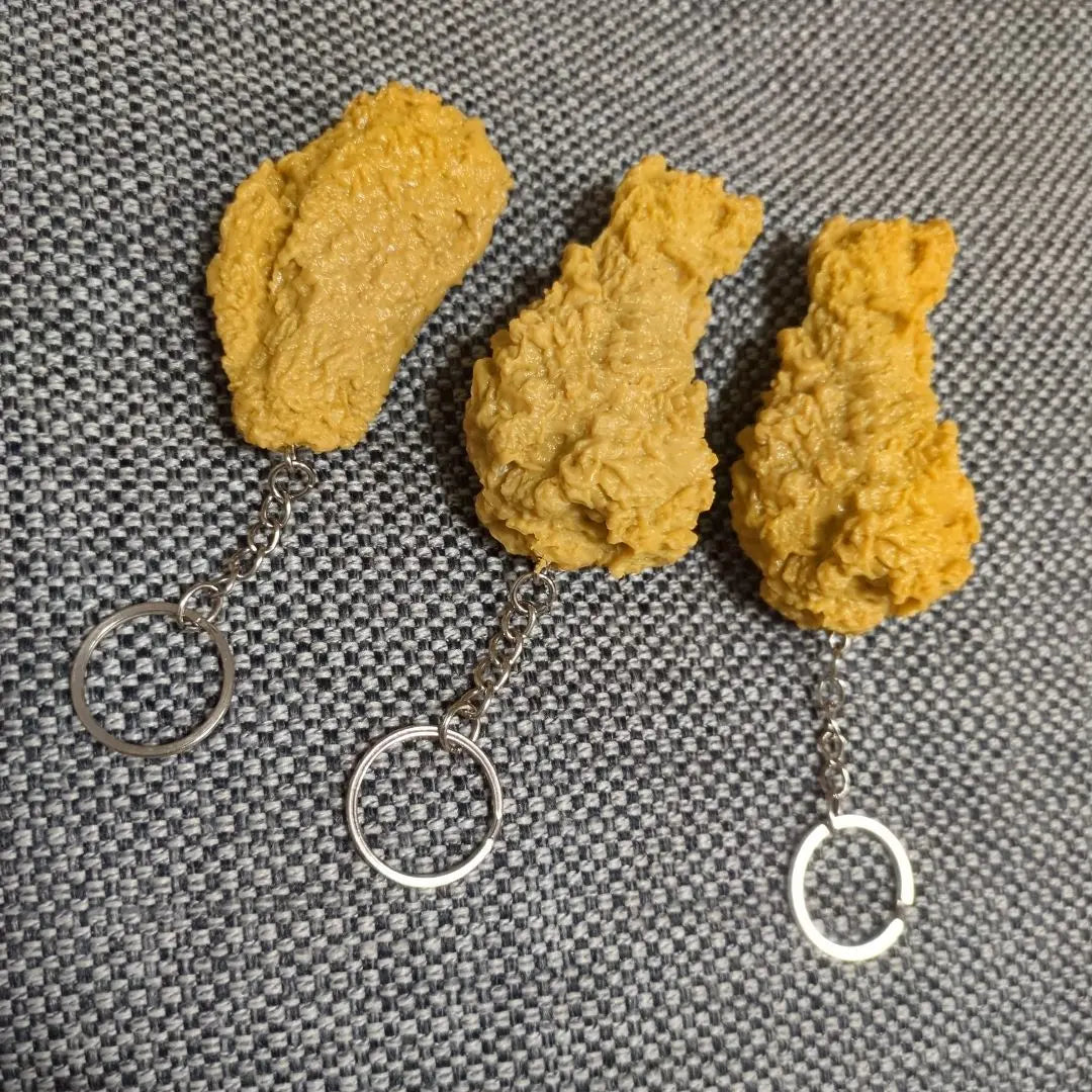 [Same-day shipping] 18-piece set/Fried chicken chicken nugget keychain | 【即日発送】18こセット／フライドチキン　チキンナゲット　キーホルダー